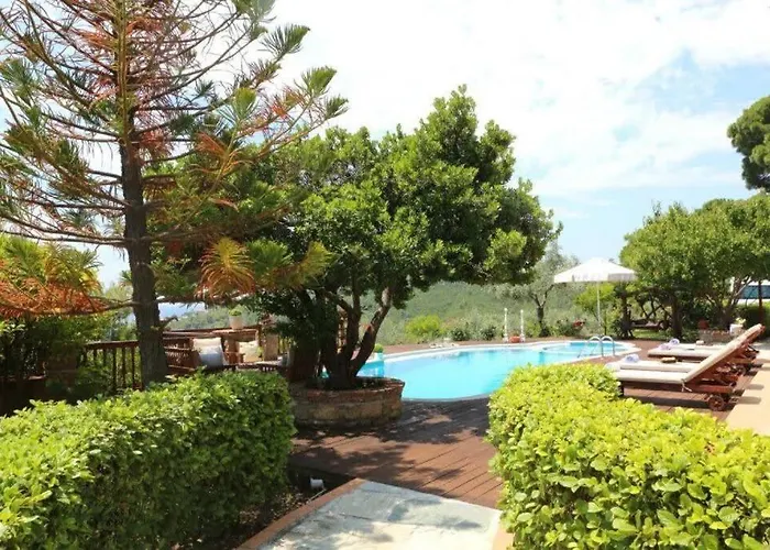 Luxury Villa Nefeli In Skiathos Featuring An Exclusive Private Pool Oasis