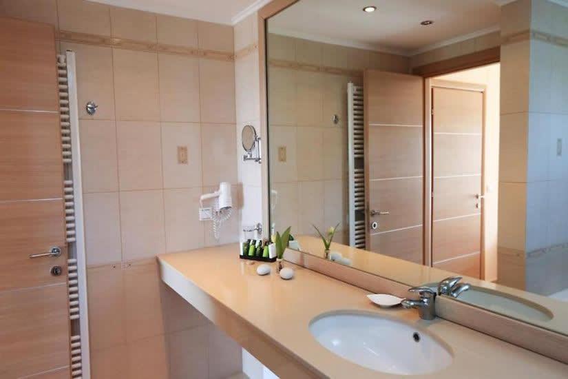 Luxury Nefeli In Skiathos Featuring An Exclusive Private Pool Oasis Troulos