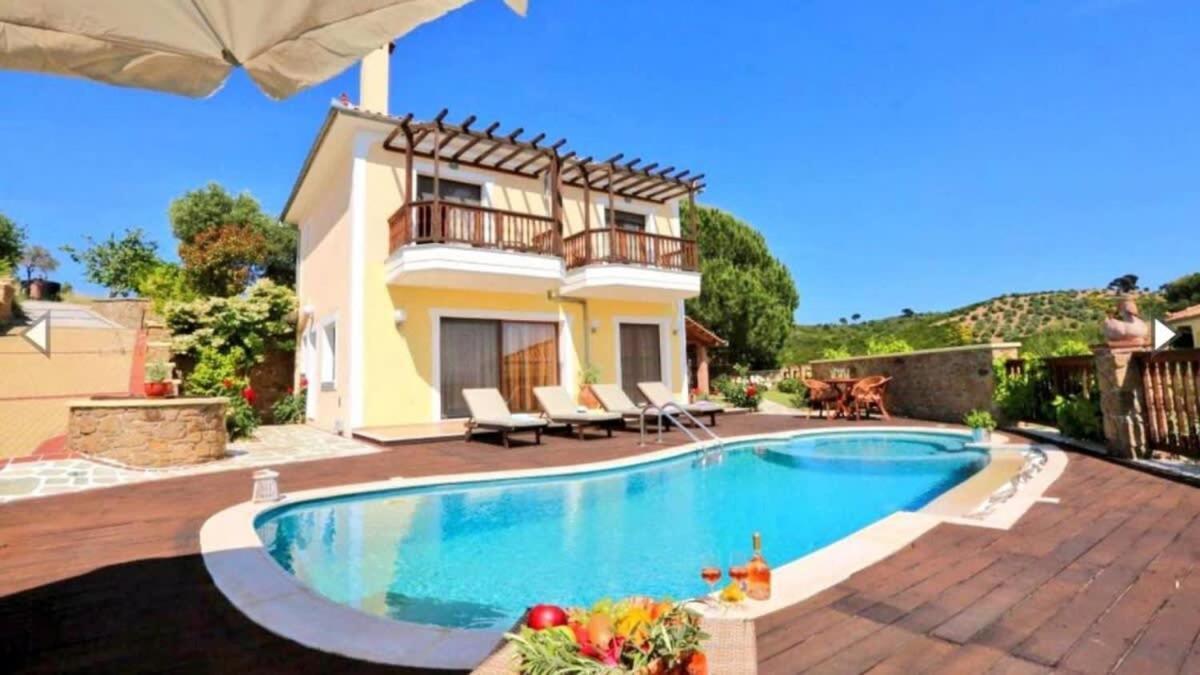 Villa Luxury Nefeli In Skiathos Featuring An Exclusive Private Pool Oasis