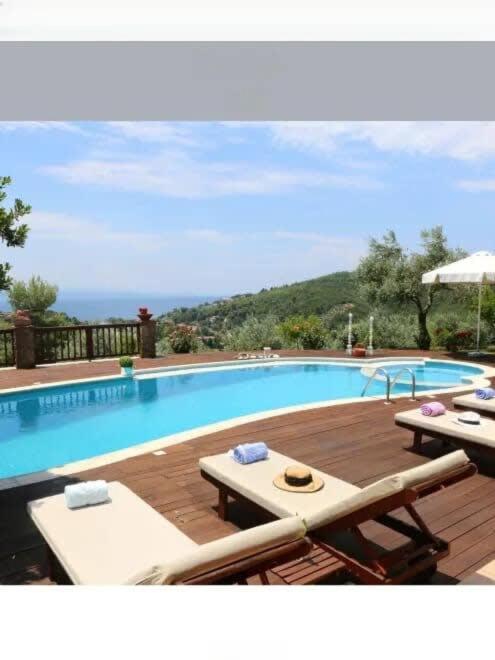 Luxury Nefeli In Skiathos Featuring An Exclusive Private Pool Oasis * Troulos