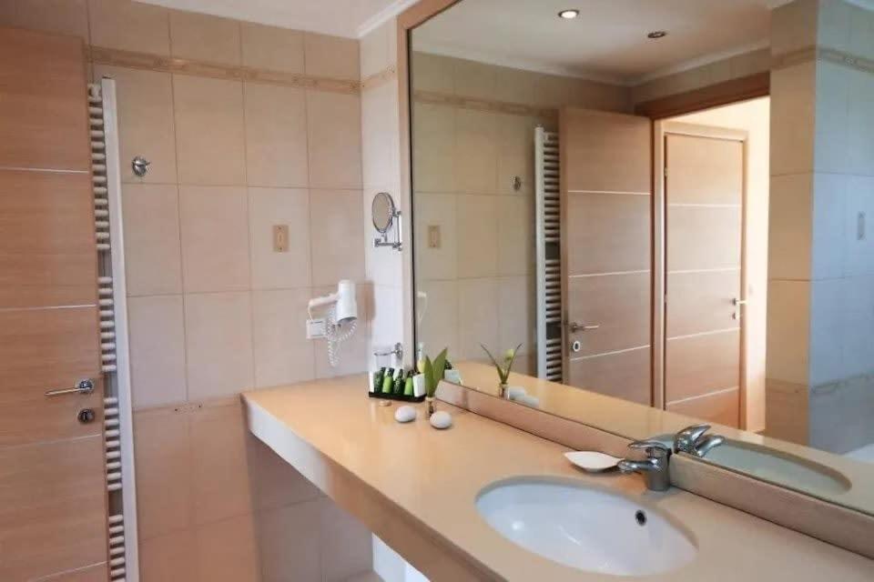 Villa Luxury Nefeli In Skiathos Featuring An Exclusive Private Pool Oasis Troulos